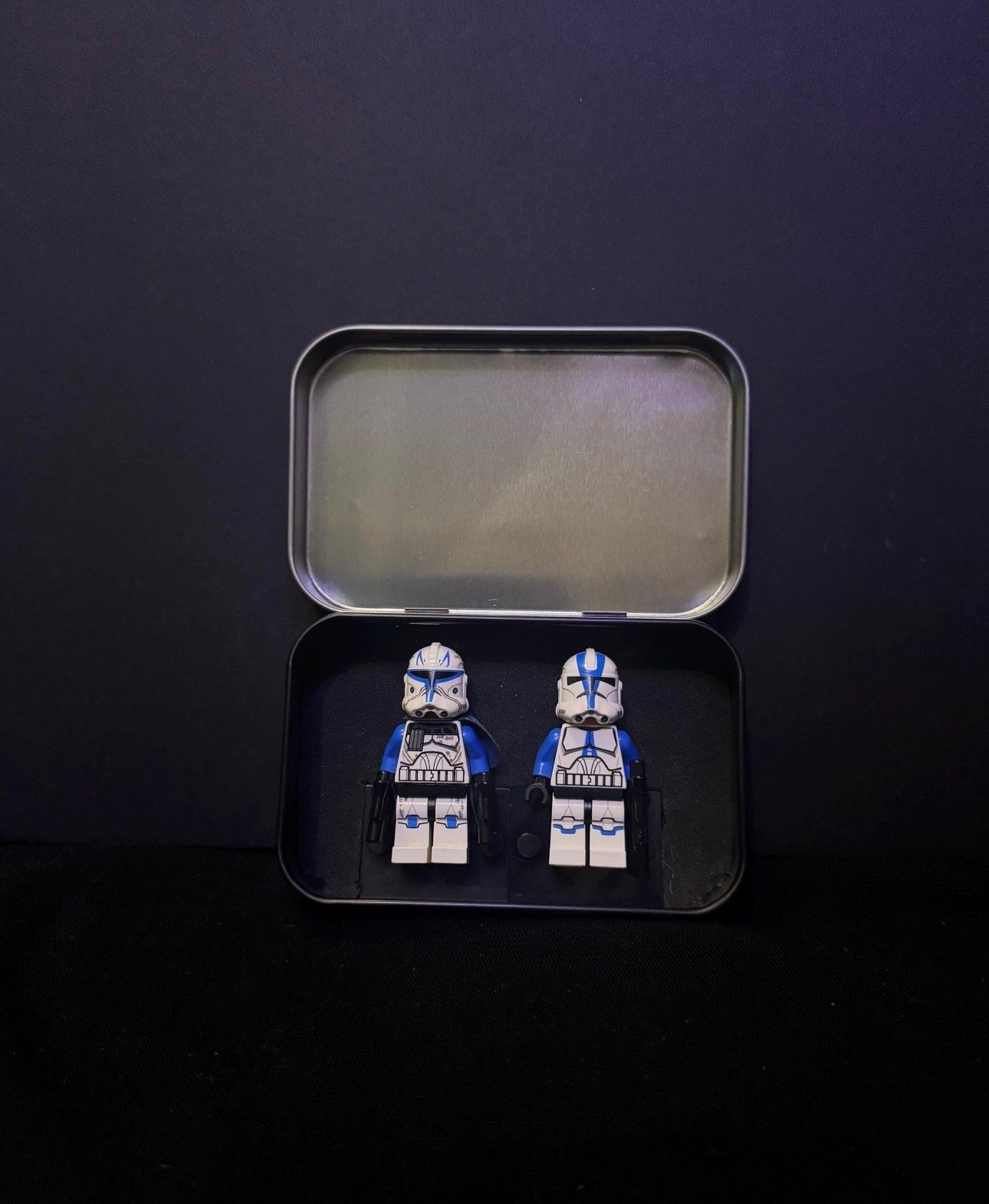 Pocket Figure Case (Double)