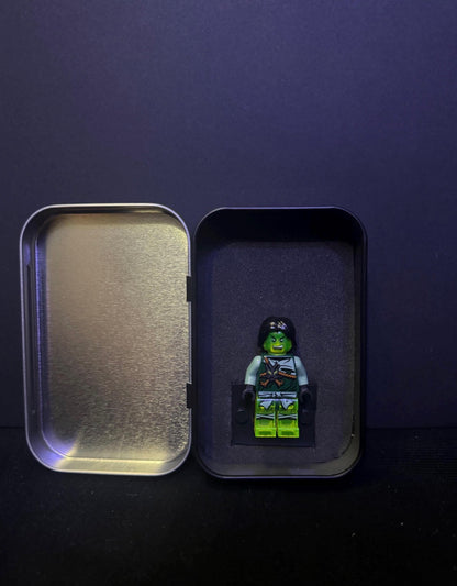 Pocket Figure Case (Single)